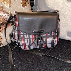 Vera Crossbody